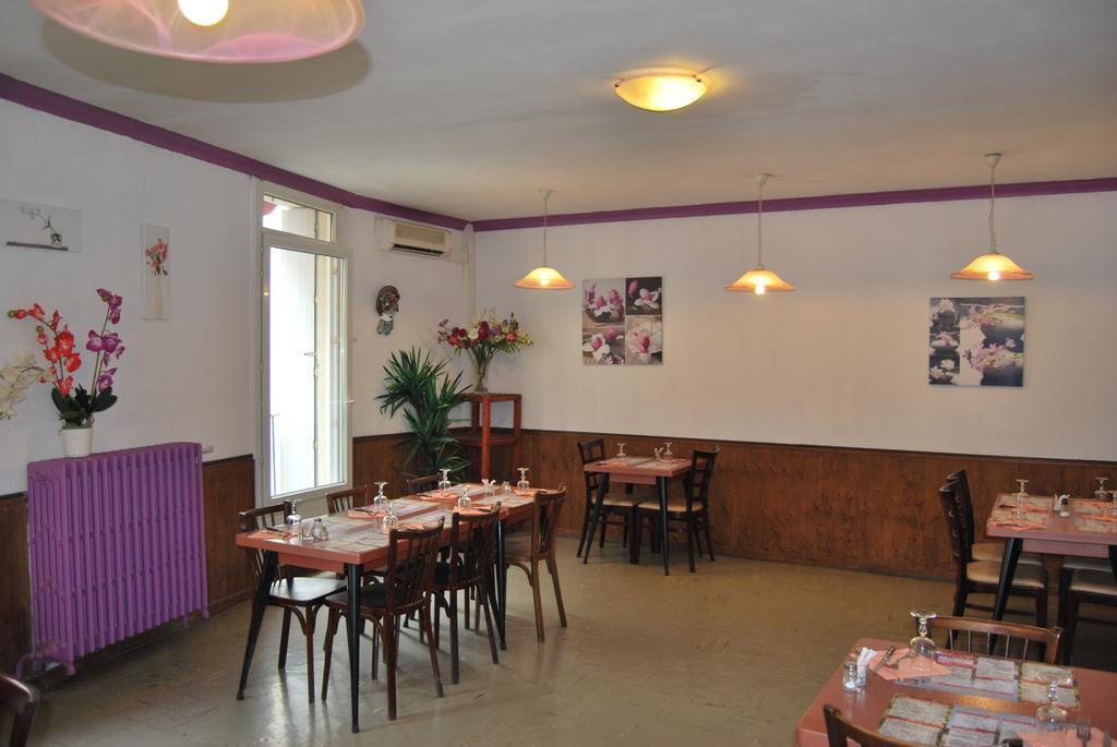 מלון בזייה Le Revelois Restaurant מראה חיצוני תמונה